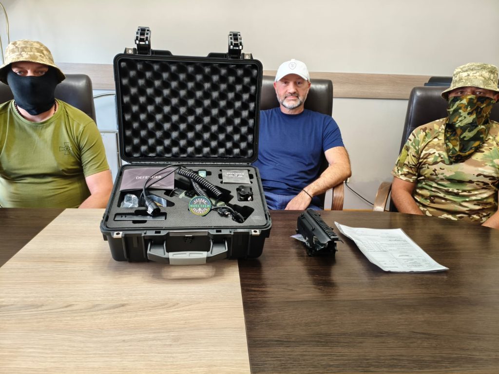 Передали Захисникам нашого неба тепловізійний приціл