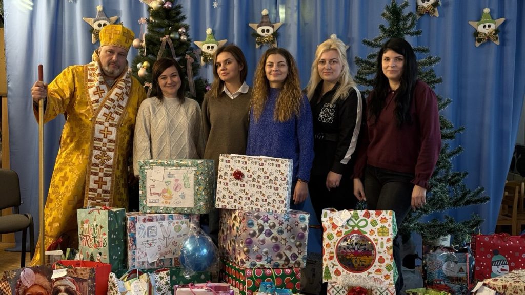 Святий Миколай продовжує марафон добра - дарує увагу тим, хто цього найбільше потребує